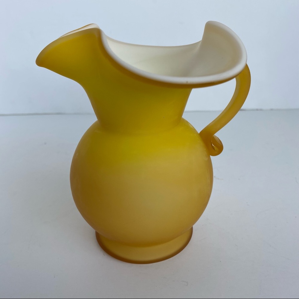 Art Glass Yellow vase that is Hand Blown and Cased With White Interior EUC 5”